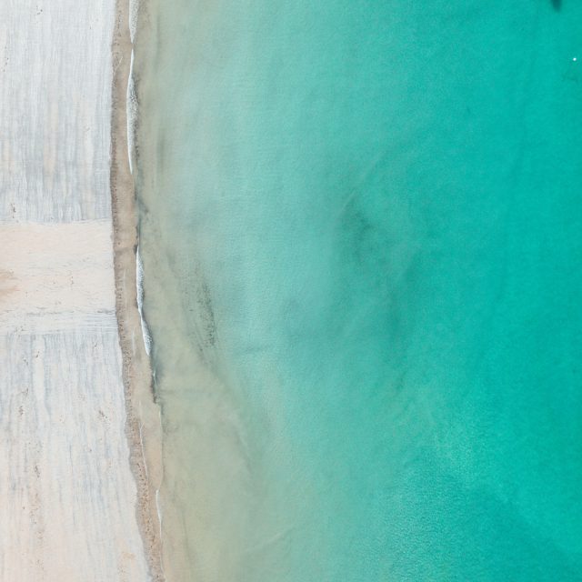 Vue aérienne d'une plage de Saint-Lunaire