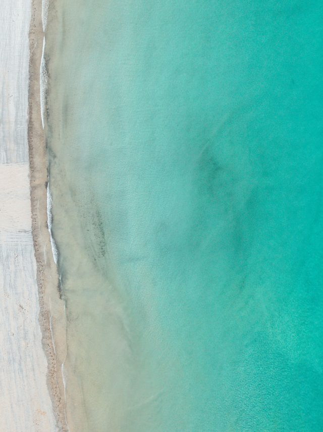 Vue aérienne d'une plage de Saint-Lunaire