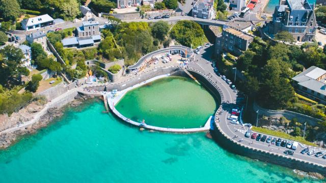 Piscine naturelle de la pointe du Moulinet à Dinard