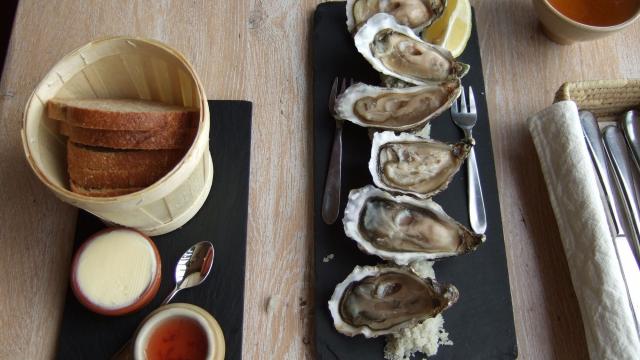 Huîtres creuses de Cancale en Bretagne