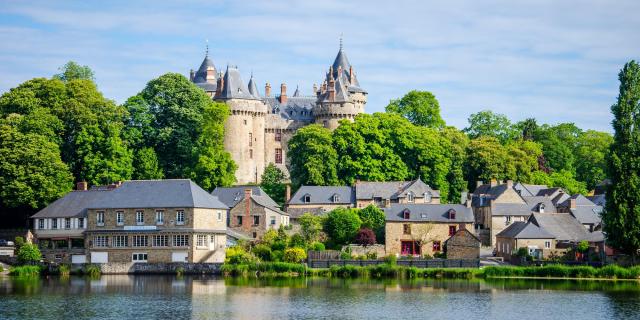 Château et le Lac Tranquille à Combourg