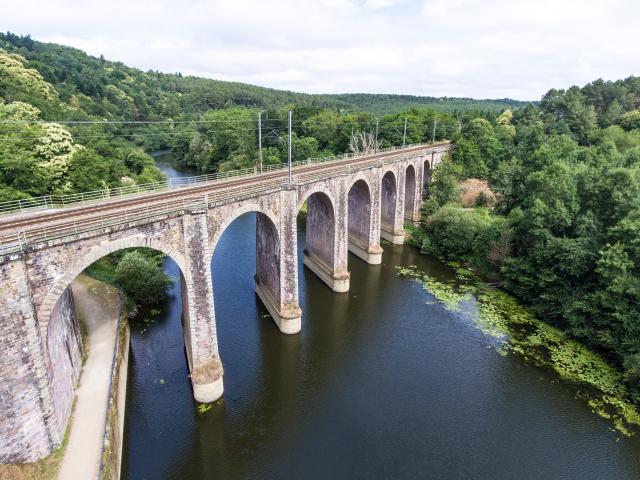 Viaduc ferroviaire de Corbinières à Langon