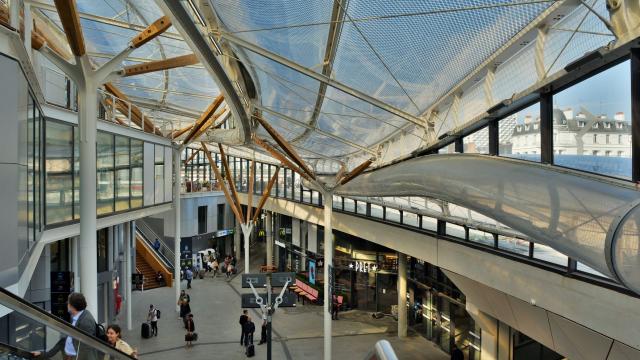 Vue intérieure de la gare de Rennes