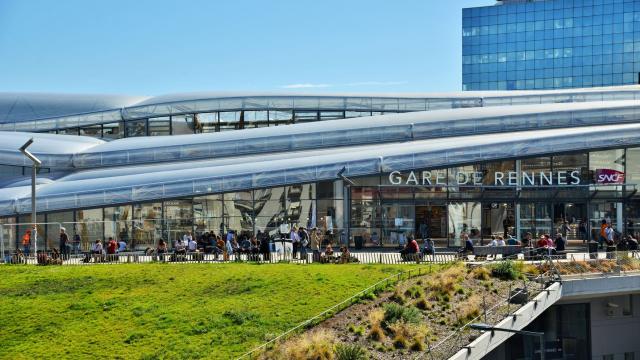 Façade de la gare de Rennes