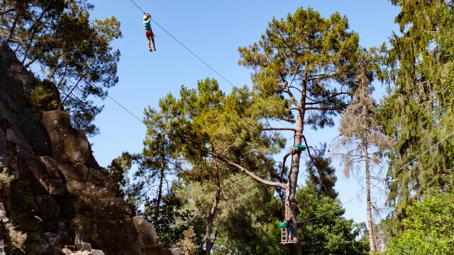 Accrobranche à Bains-sur-Oust