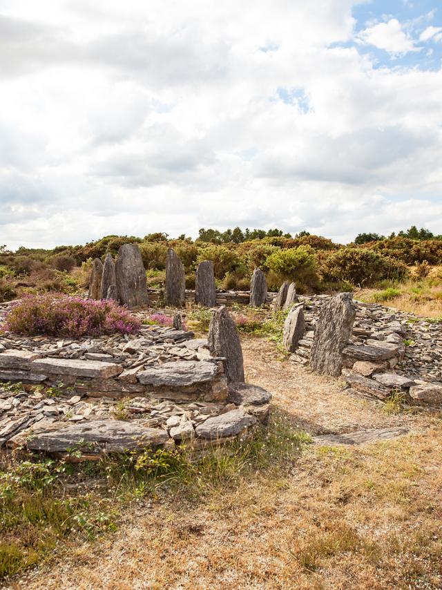 Mégalithe sur les landes de Cojoux à Saint Just