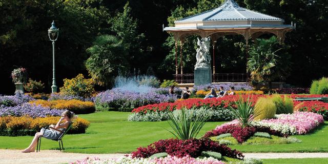 Parc du Thabor à Rennes et son kiosque à musique