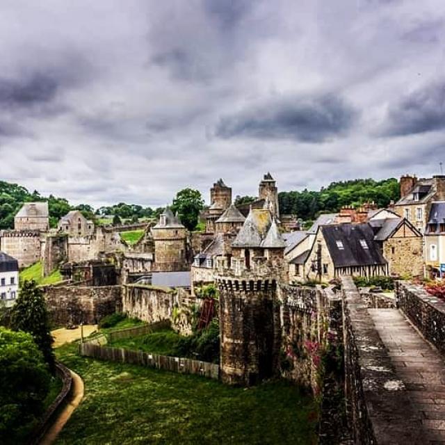 Instagram #fougerestourisme