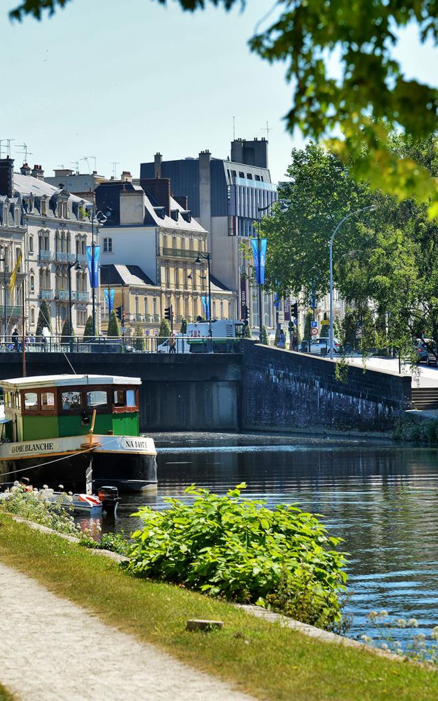 Péniche Spectacle à Rennes