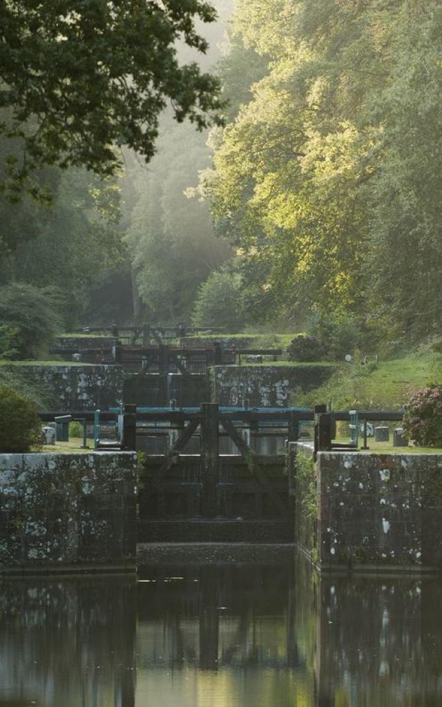 Les 11 Écluses au lever du jour, Hédé-Bazouges