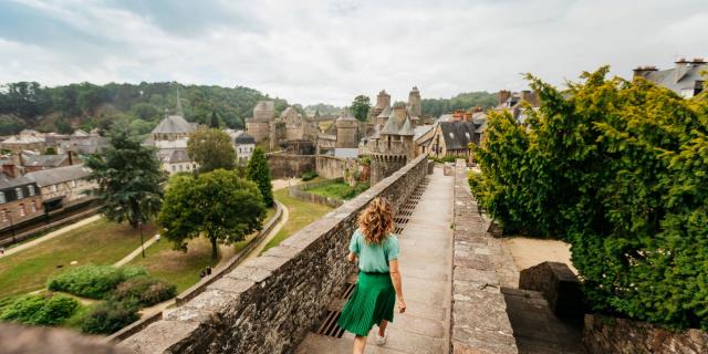 Balade sur les remparts du château de Fougères