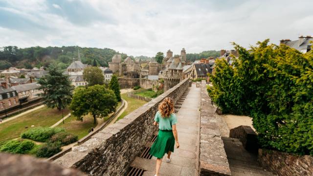 Balade sur les remparts du château de Fougères