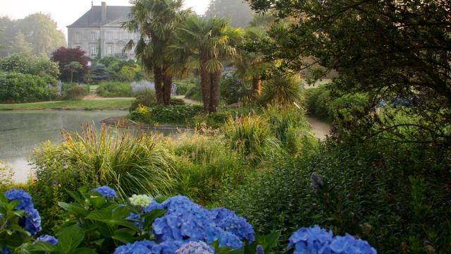 Jardins de la Source Bleue dans le Parc botanique de Haute Bretagne au Châtellier