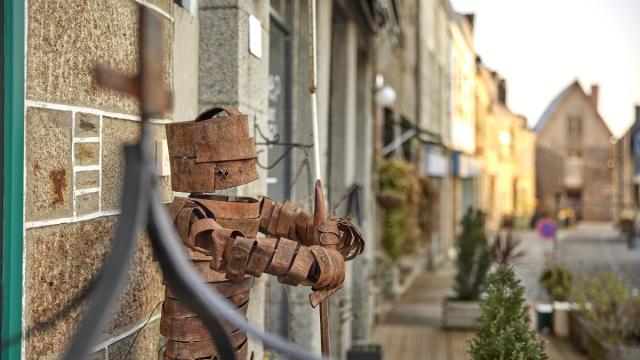 Parcours d'art à Bazouges-la-Pérouse