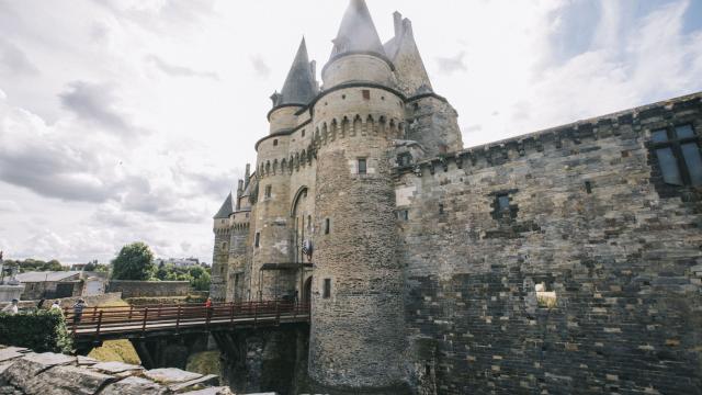 Le château de Vitré et son pont levis