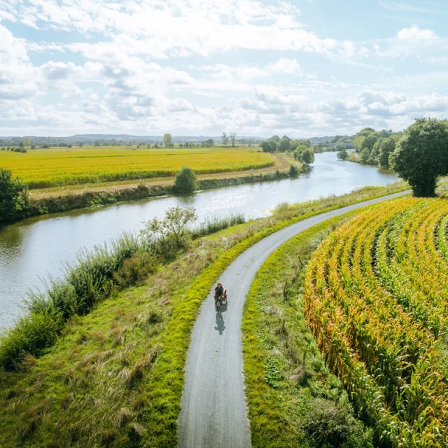 Balade à vélo le long de la Vilaine (La Chapelle-de-Brain)